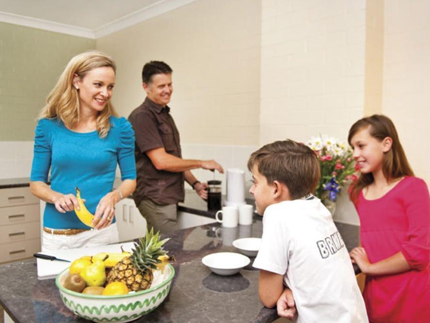 Oxley Court Serviced Apartments Canberra Bagian luar foto